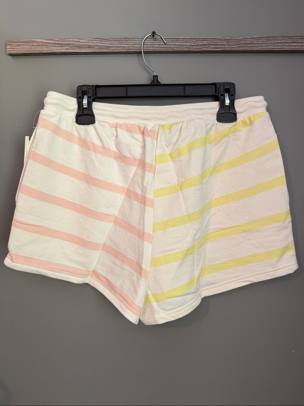 Daily Practice Anthropologie Striped Shorts New With Tags Color block đđ©· Large - Picture 5 of 7